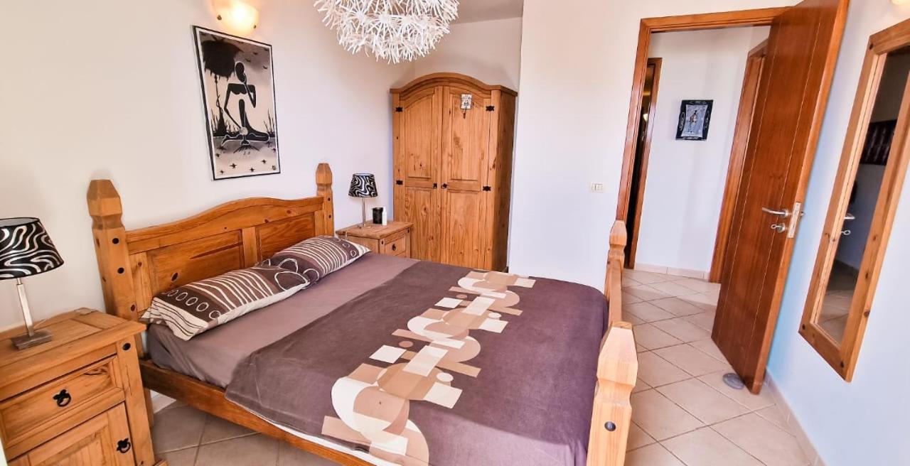 Apartmán Leme Bedje Cl Santa Maria Exteriér fotografie